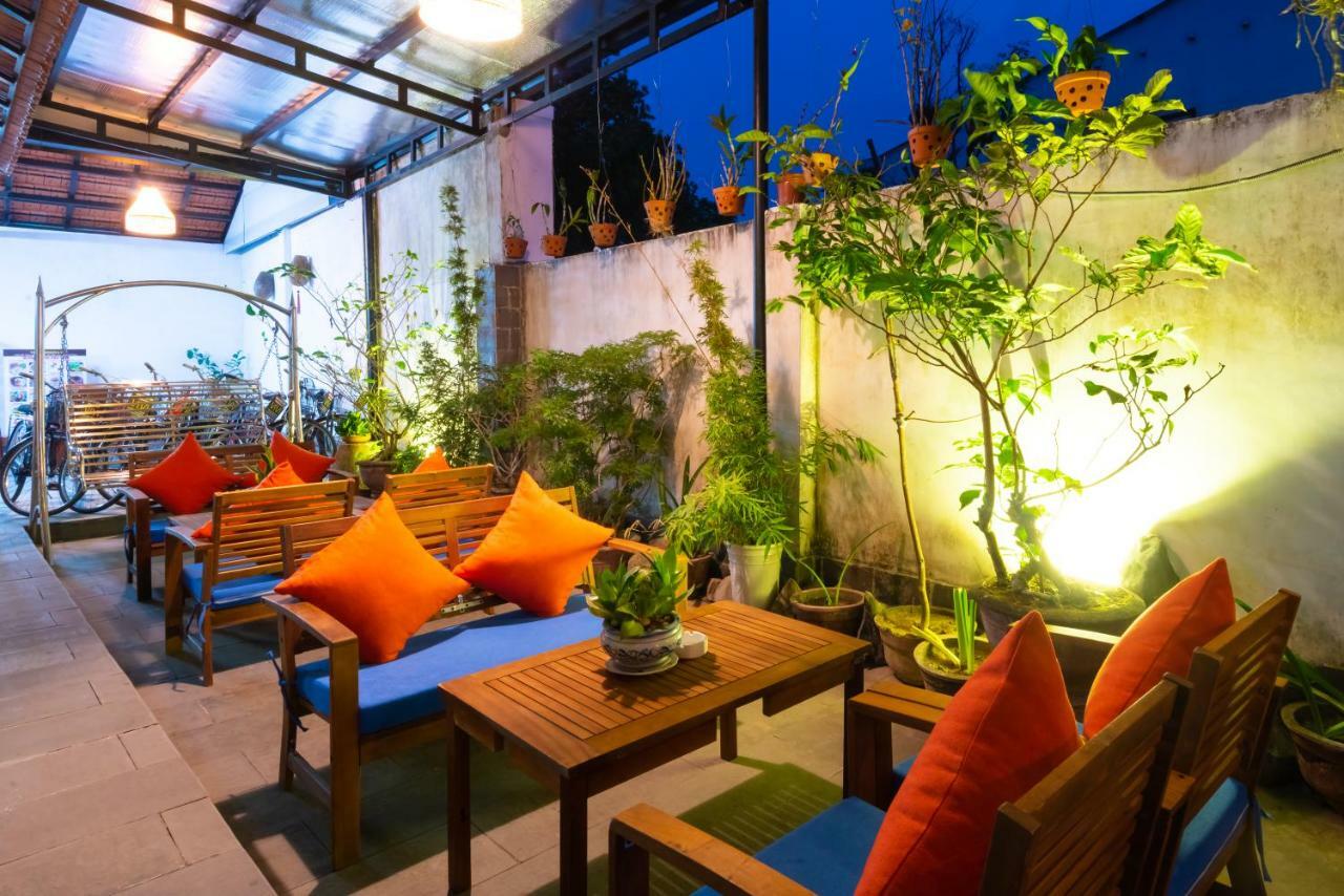 Vivi Homestay & Coffee Hoian Хойан Экстерьер фото