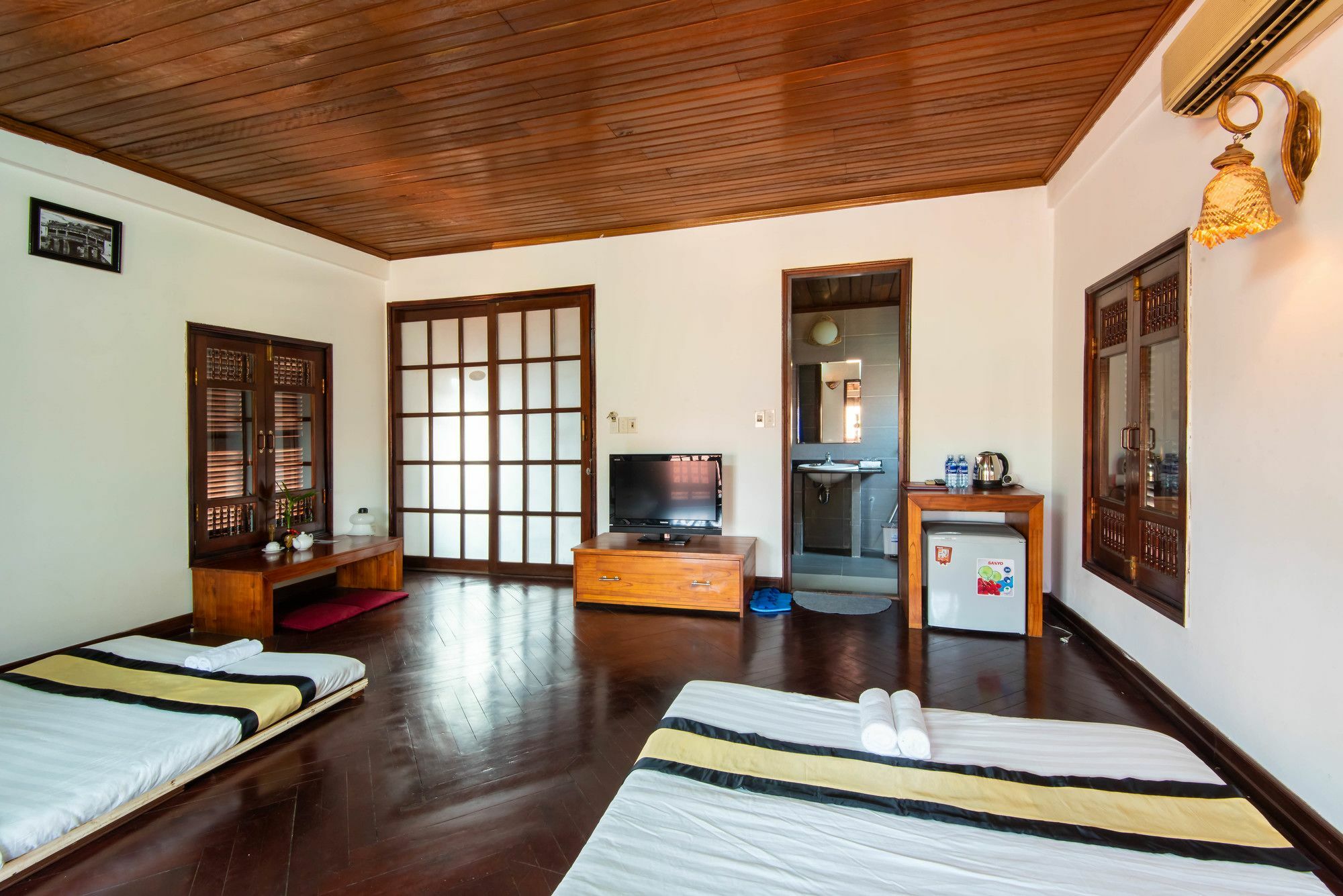 Vivi Homestay & Coffee Hoian Хойан Экстерьер фото